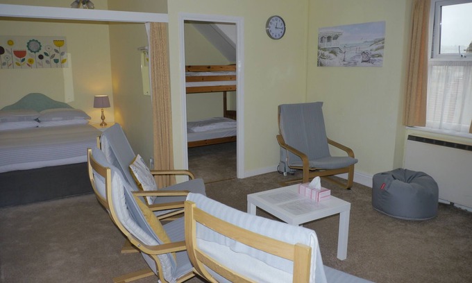 Roundham Apartment | Family Apartment at Broadshade Holiday Apartments