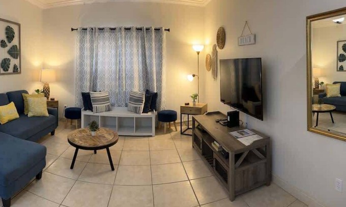 South Padre Island Apartment | Family Friendly Condo w/Pool—South Padre Island