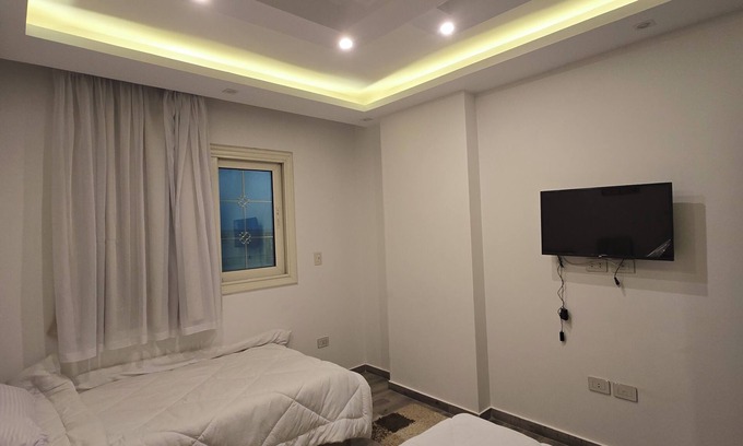 Al Haram Apartment | Family-Friendly Stay Near the Pyramids – Safe, Spacious & Full of Giza Magic!