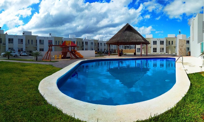 Puerto Juarez House | Family-friendly, near from Mayan Attractions eco-parks, very secure neighborhood