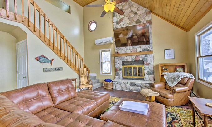 Houghton Lake House | Family-Friendly Cottage on the Lake