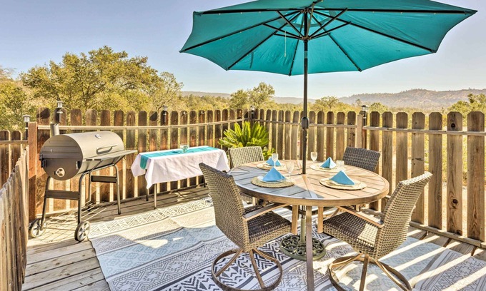 Yosemite Lakes House | Family-Friendly Coarsegold Guest House w/ Yard!