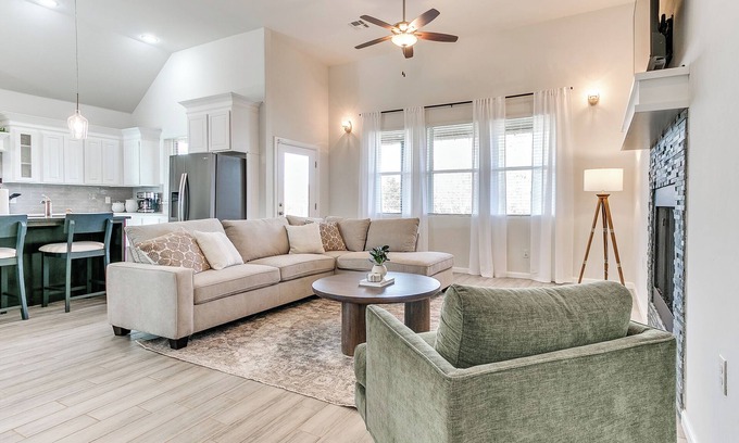 Yukon House | Family-Friendly Comfort in the Heart of Yukon