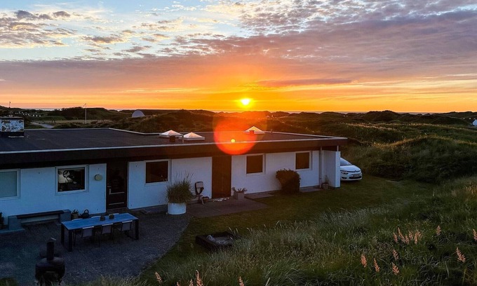 Rødhus House | Family-Friendly House with Sauna