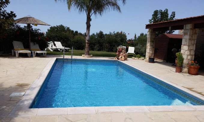 Stroumpi Villa | Family - friendly Luxury Stone-built Villa With Private Pool In Stroumbi