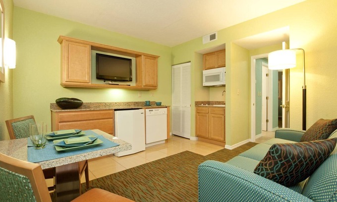 Kissimmee Villa | Family Friendly Resort Near Disney with many amenities to enjoy onsite