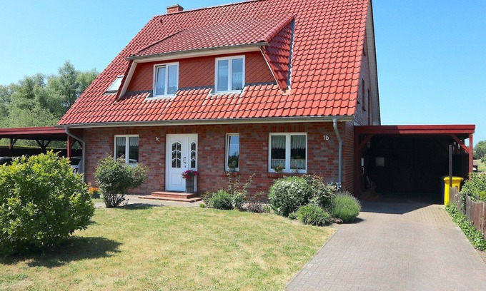 Alt Bukow House | Family-Friendly Stay in Alt Bukow