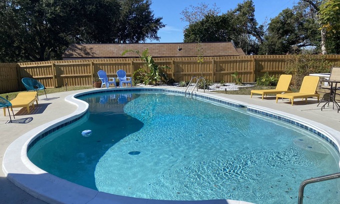 Colonial Hills House | Family Friendly Pool Home: close to the beaches and area attractions