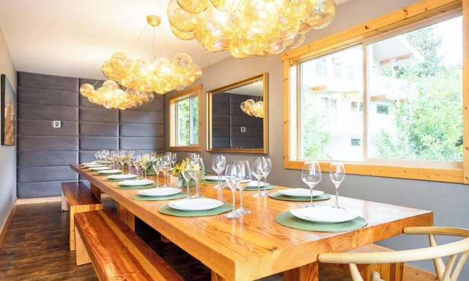 Whistler House | Family-Friendly Whistler Chalet with Hot Tub & BBQ