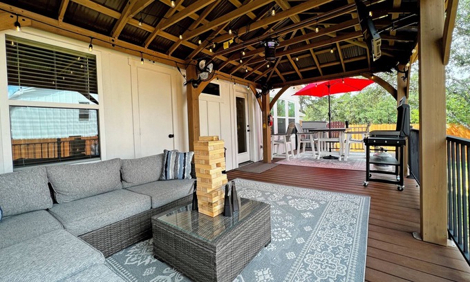 Canyon Lake Cottage | Family Fun, New 3 BDR Home Near Canyon Lake!