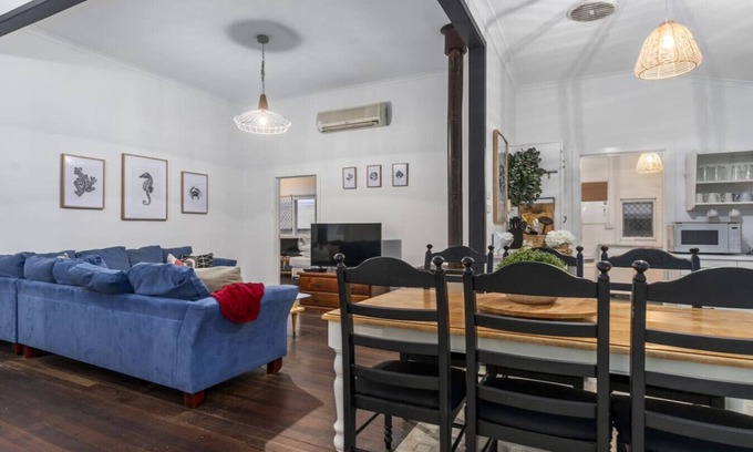 Rockingham House | Family Fun: Your beach and fishing delight