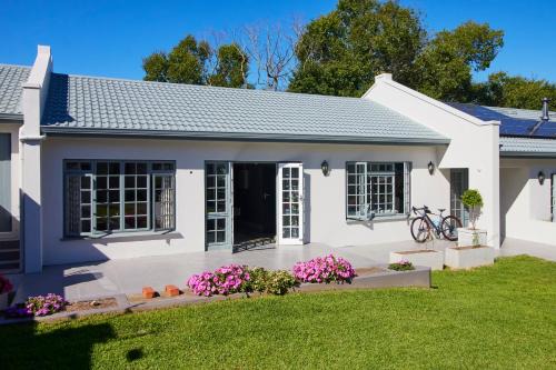 George House | Family Getaway