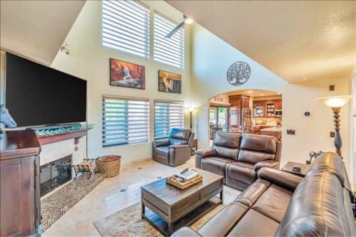 Adobe Hills Bed & Breakfast | Family Home Vacation Retreat Glendale AZ