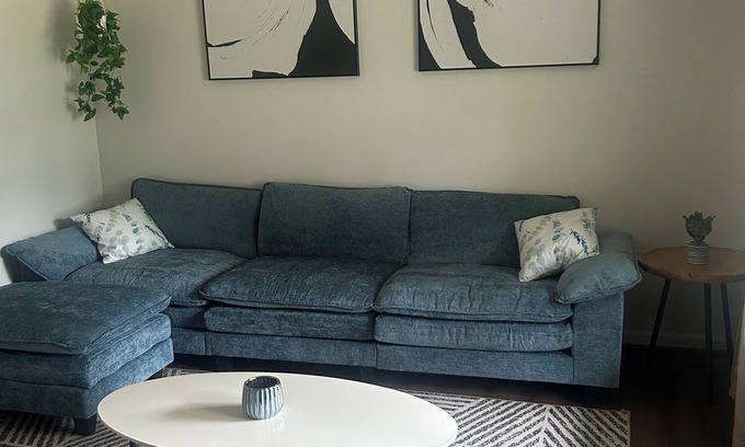 Anchorville House | Family Home with plenty of parking and long stay friendly. Fenced in Yard.