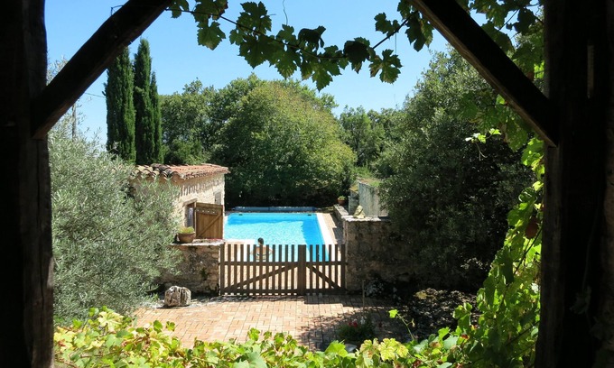 Esclauzels House | Family home with large swimming pool in Natural Park.