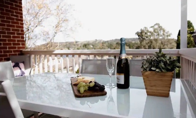 Bowral House | Family, Pet & EV Friendly Home in Bowral Centre