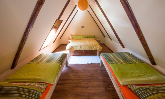 Soca RV Rental | Family room for 4 in Camp Korita