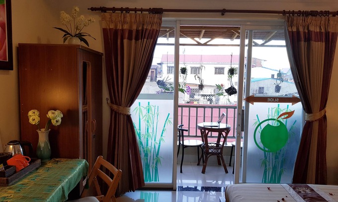 Daun Penh House | Fancy Guest House