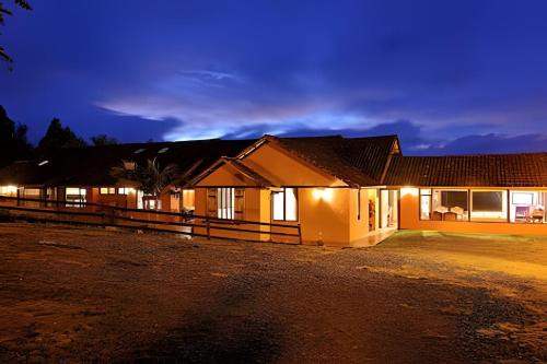 Choconta House | Fantástica Hacienda Represa del Sisga WiFi TV BBQ