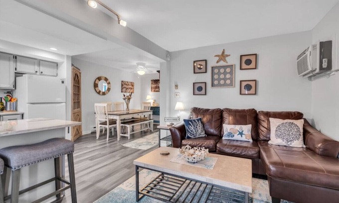 Seaside Heights Condo | FANTASTIC 2 BR 2 Blocks to beach pool balcony