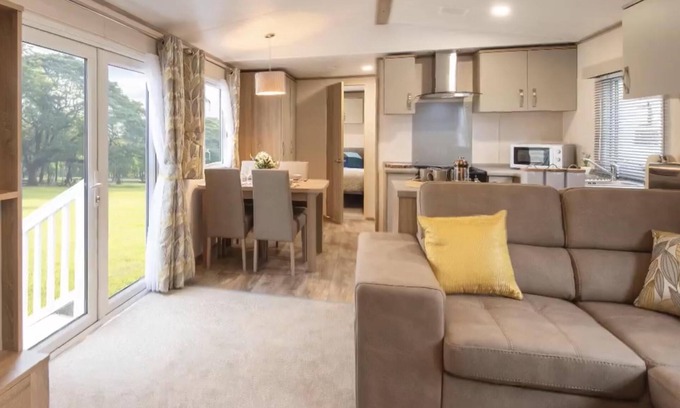 Colchester Cabin | Fantastic Family 3-Bed static Caravan cooper bea