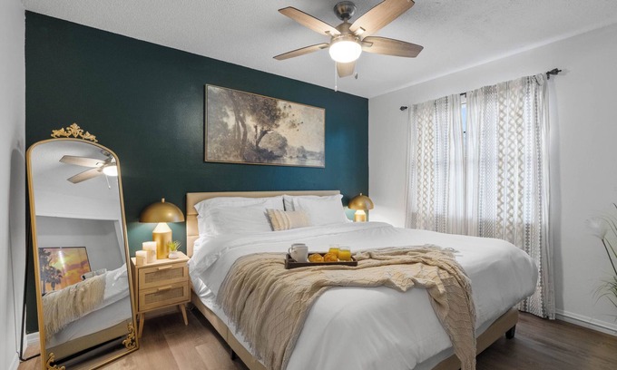 Kissimmee Villa | Fantasy Villas resort - Waterpark Included - Family Paradise! minutes to Disney