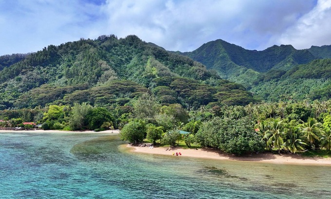Moorea-Maiao House | Fare Heimery - Private Beach