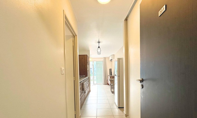 Faaa Apartment | Fare Hinaiti - Premium Private Studio with sea vue and terrace