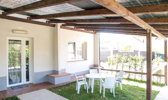 Piombino Other | Farmhouse 'Bilocale Vicino Al Mare' with Private Garden, Wi-Fi and Air Conditioning