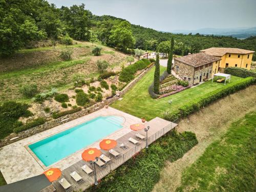 Neri Villa | Farmhouse in Chianti with Pool and Garden