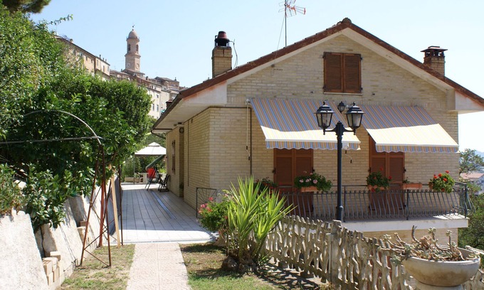 Petritoli House | Farmhouse in perfect condition