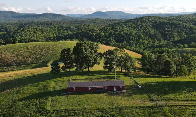 Saint Joe Other | Farmhouse & Rustic Patio with Beautiful Views!