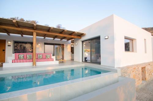 Ios Other | FarOut BeachClub - Rooms & Camping