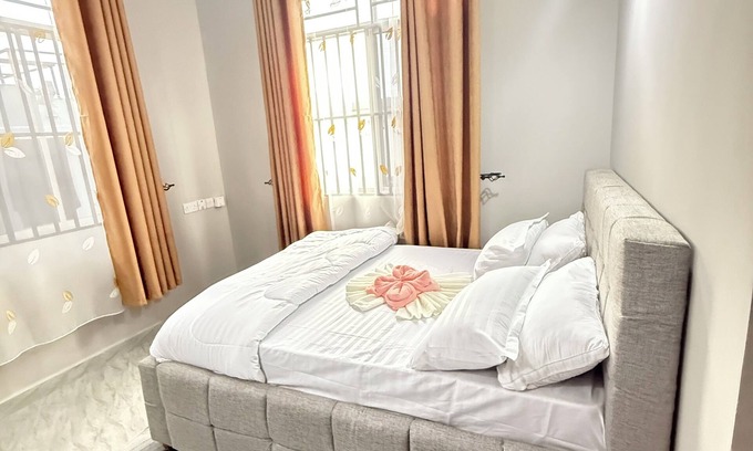 Mwananyamala Apartment | FatooshNest close to City centre Safe &convenient for both business & travelers