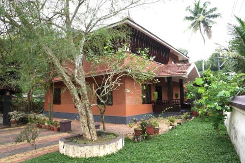 Kumaranalloor Villa | Feel Good Home Annpu