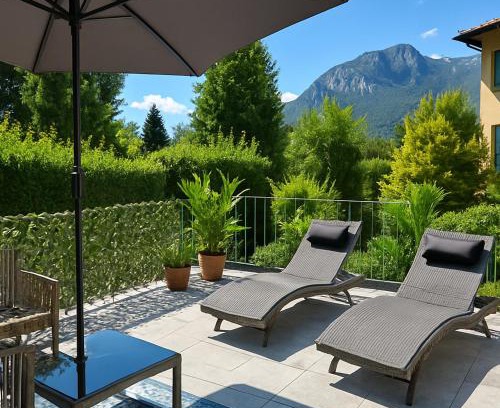 Lecco Apartment | Felicita - 2 Terraces & Relax Apartment