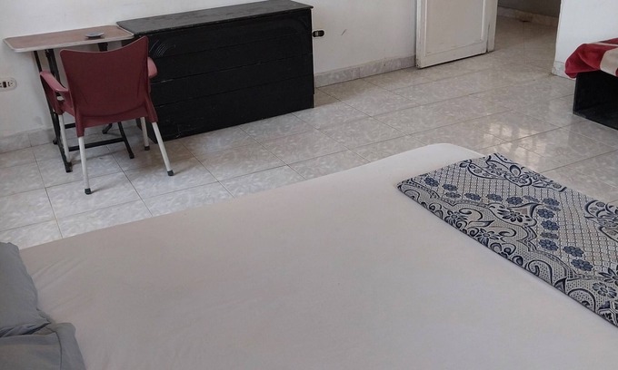 Al Manial Apartment | Female onlynSuperb 6-bedroom apartment in Cairo Governorate with WiFi, AC