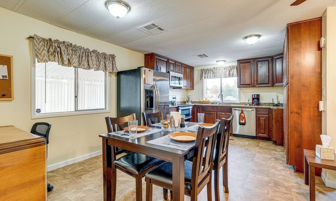 Apache Junction House | Fenced-In Yard & Mtn Views: Apache Junction Home!