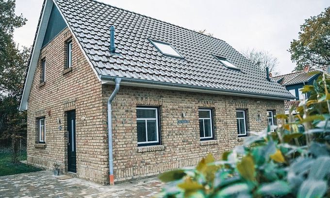 Tannenhausen House | Ferienhaus Hannelore am See mit Privatstrand - Hannelore