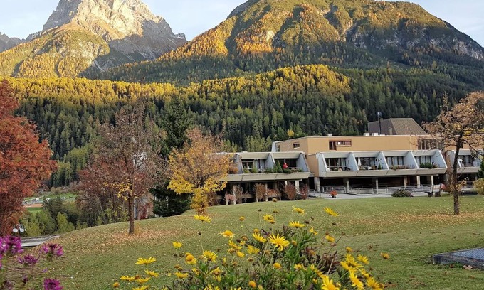 Engadin Scoul Apartment | Ferienpark Tulai - Fam. Carl