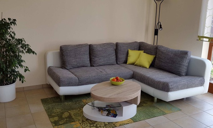 Spechtshausen Apartment | Ferienwohnung am Pohrdorfer Rand