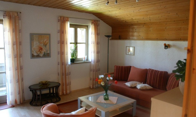 Siegsdorf Apartment | Ferienwohnung, 60 qm, 1 Schlafzimmer, Balkon