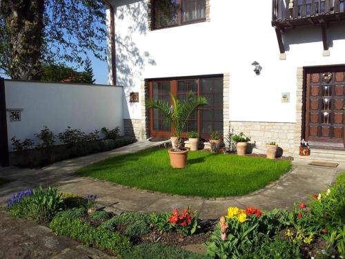 Geusa Apartment | Ferienwohnung "Am Geiseltal"