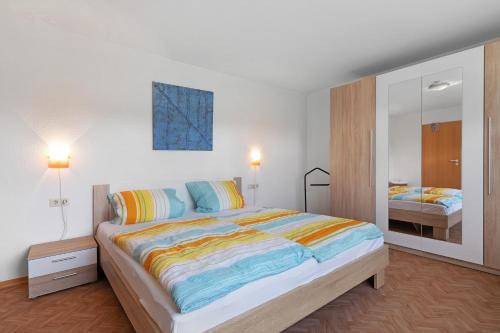 Altenheim Apartment | Ferienwohnung am Reitplatz