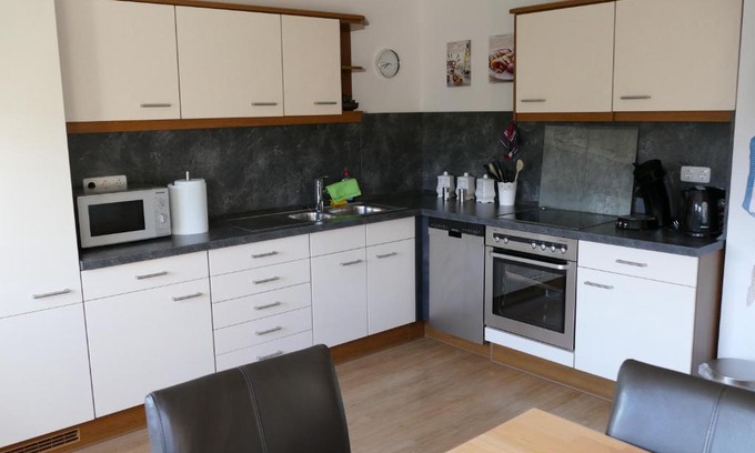 Bernshausen Apartment | Ferienwohnung Am Sonnenhang Blecher