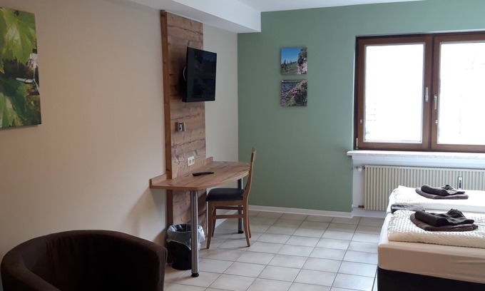 Rachtig Apartment | Ferienwohnung mit bis zu 11 Personen , Grosse Terrasse
