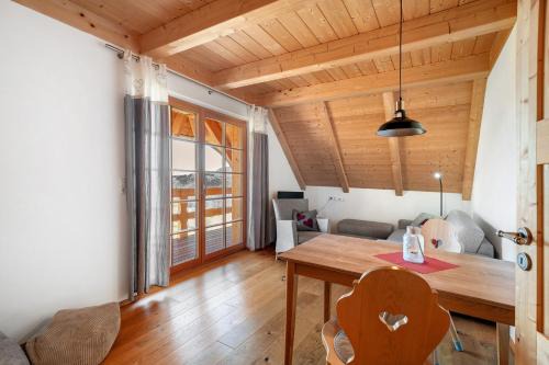 Raitenbuch Apartment | Ferienwohnung Glasbläser