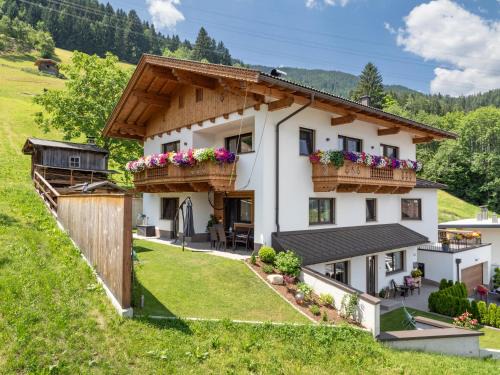 Emberg Apartment | Ferienwohnung Kircher