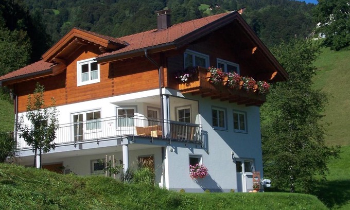 Tschagguns Apartment | Ferienwohnung Roschitz