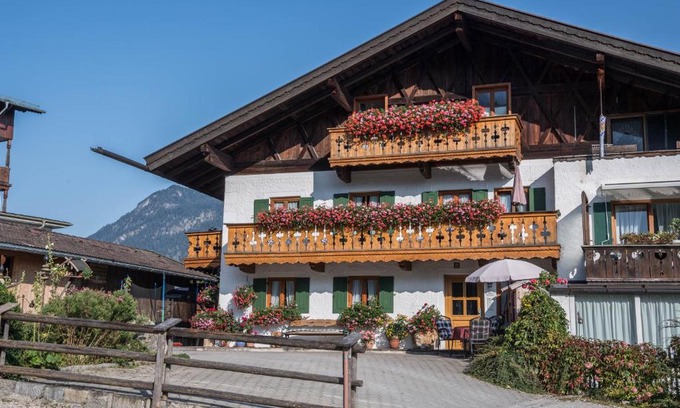 Obergrainau Apartment | Ferienwohnung Zugspitze